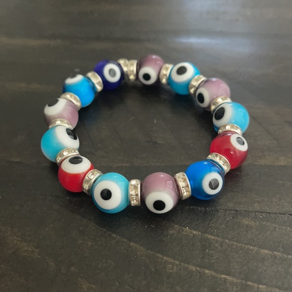 Evil Eye stretch bracelet with rhinestones - Picture 3 of 4